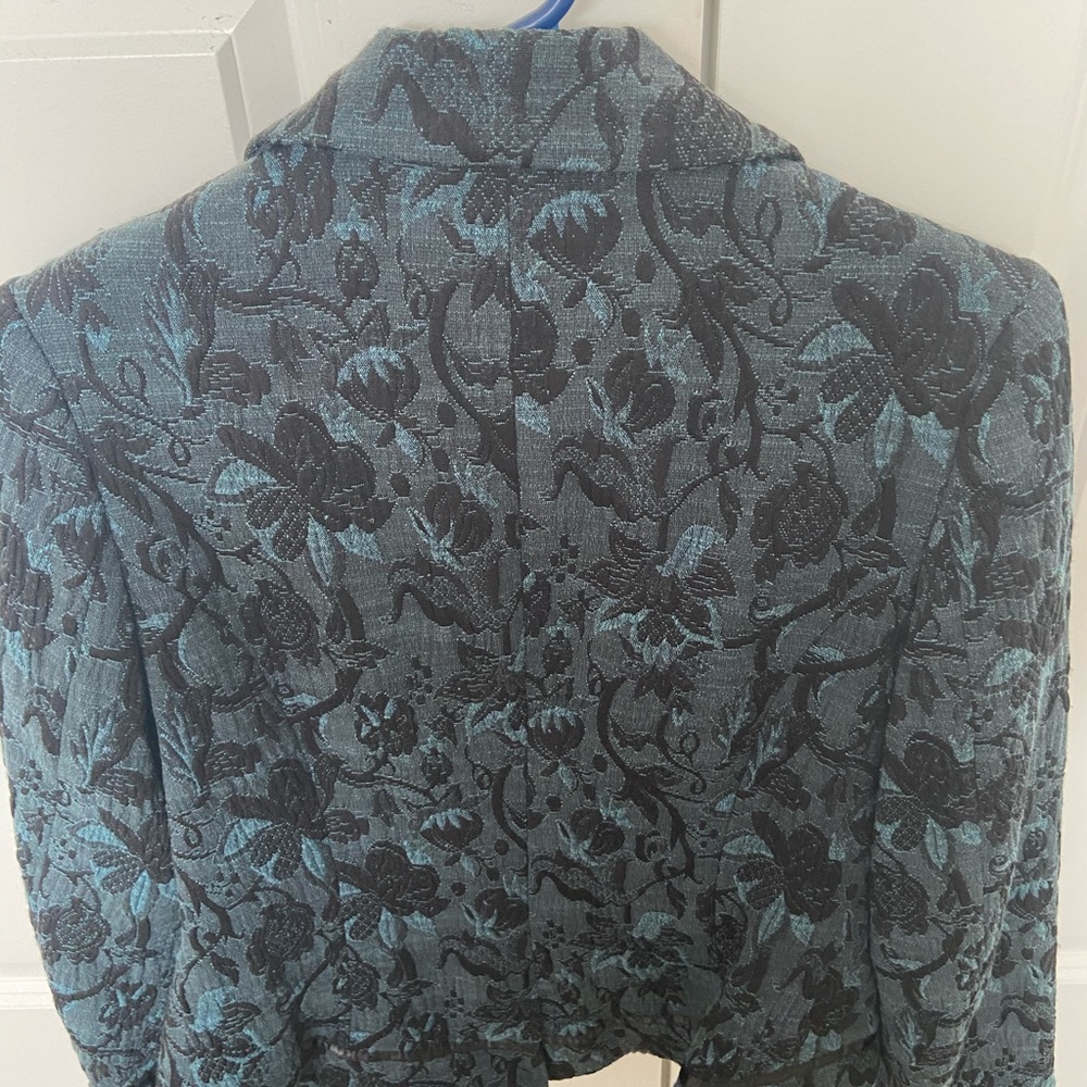 Tailored Jacket - Picture 4 of 7